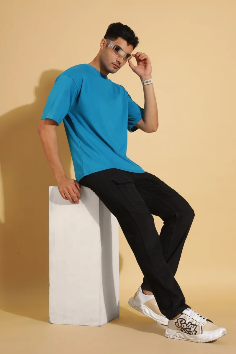 Electric Blue Oversized T-shirt for Men - Image 2